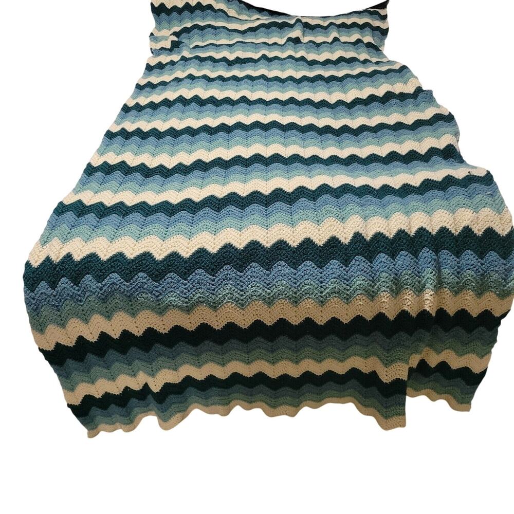 Handmade Zig Zag Chevron Afghan Throw Blanket Green 84x40